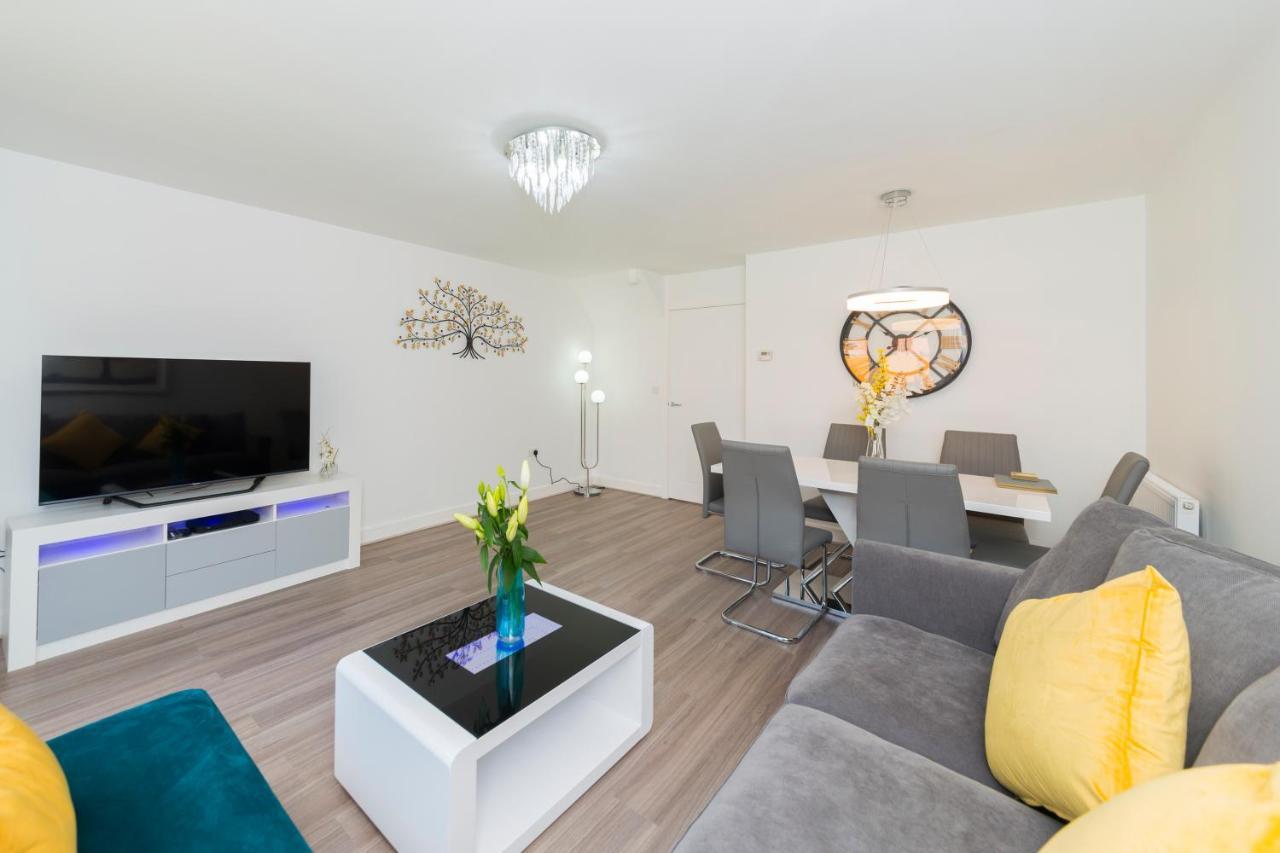 Greenfield Modern 3Br Home - Southcote Lane , Reading Buitenkant foto