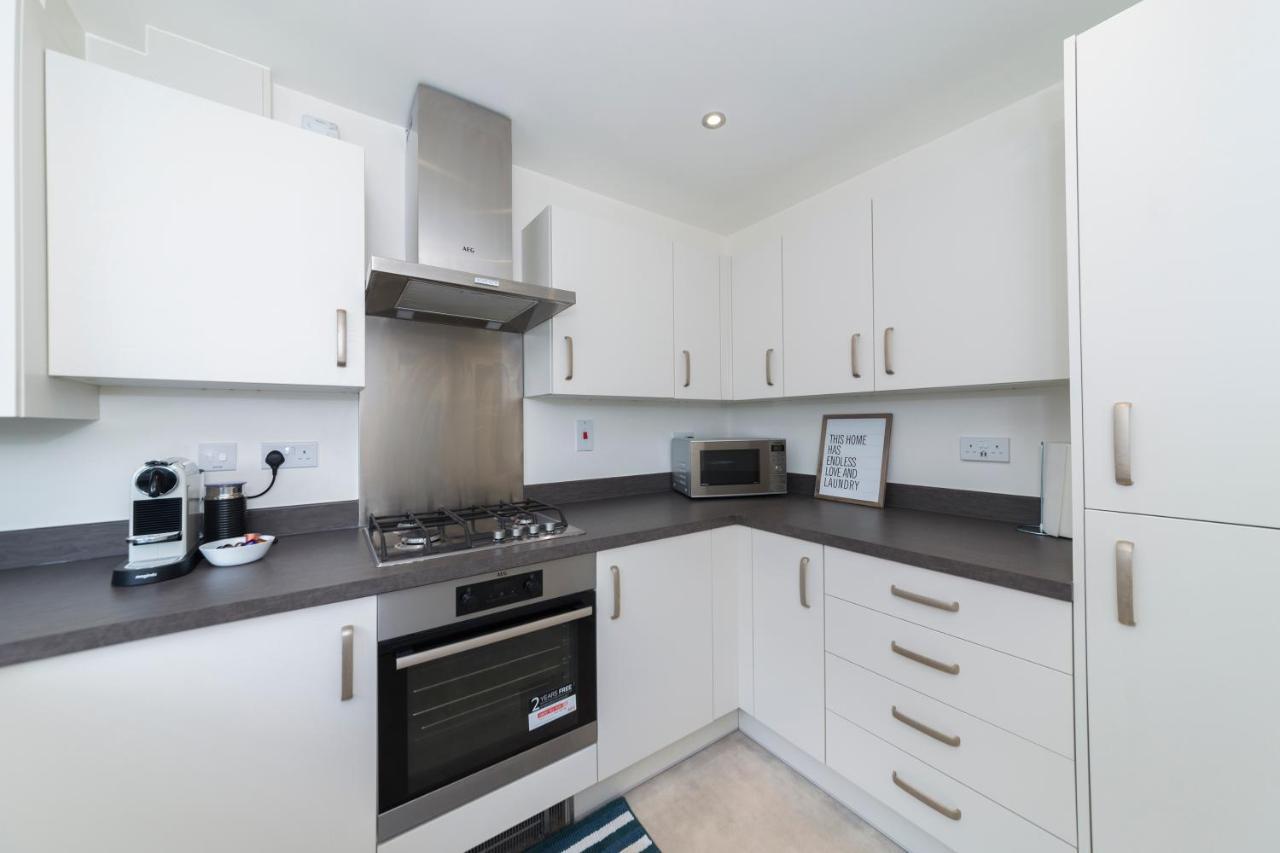 Greenfield Modern 3Br Home - Southcote Lane , Reading Buitenkant foto