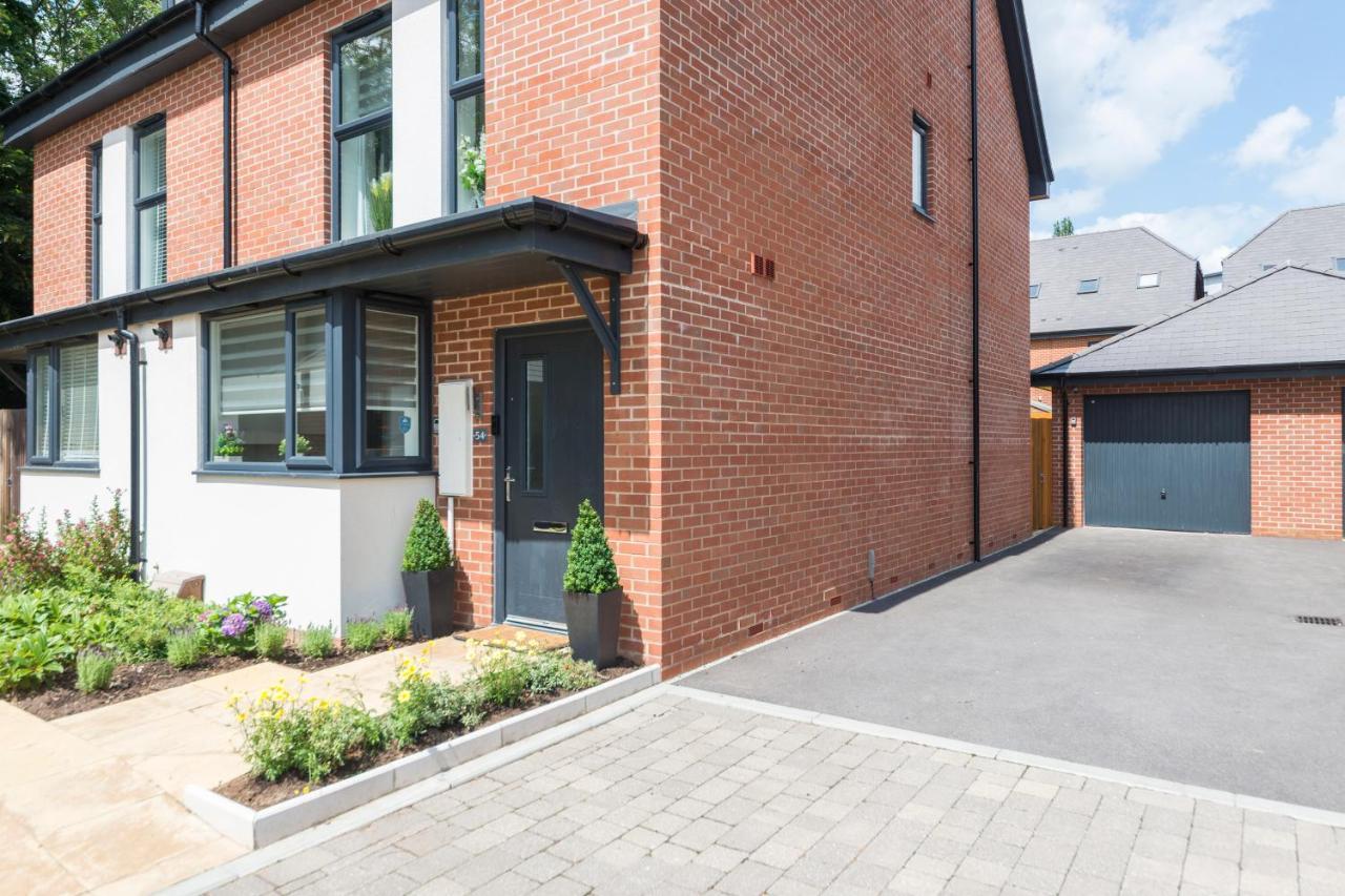 Greenfield Modern 3Br Home - Southcote Lane , Reading Buitenkant foto