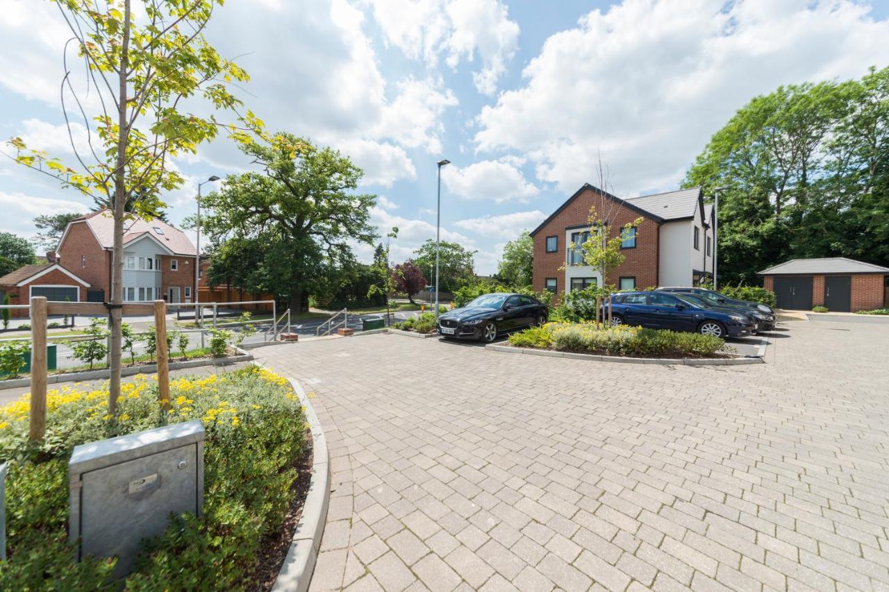 Greenfield Modern 3Br Home - Southcote Lane , Reading Buitenkant foto